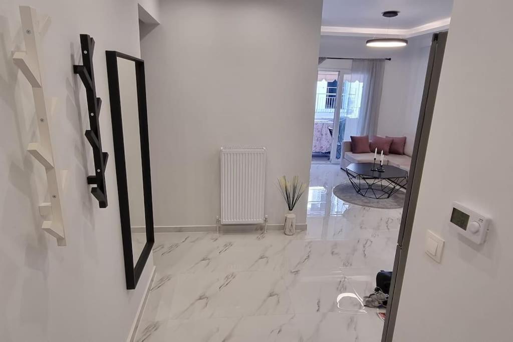 Luxurious In The Heart Of Apartment *