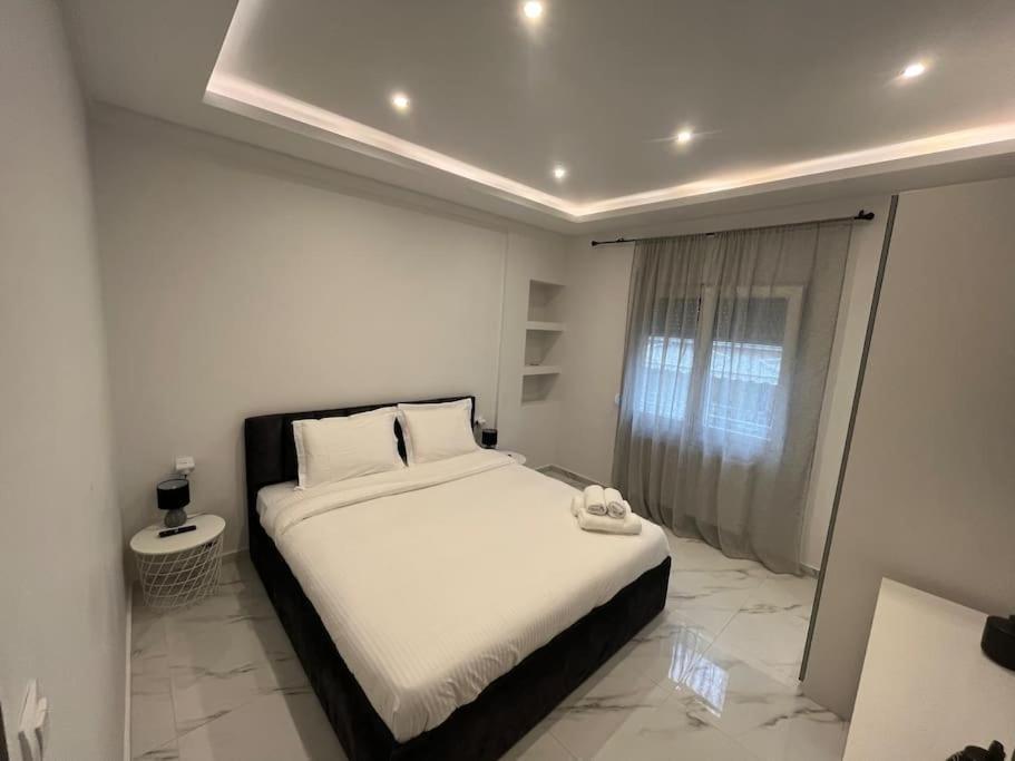 Apartment Luxurious In The Heart Of Thessaloniki