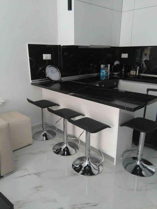 Luxurious In The Heart Of Διαμέρισμα *