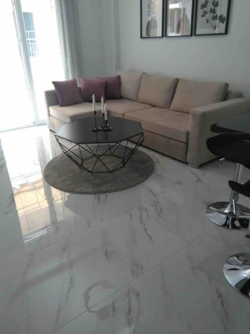 Luxurious In The Heart Of Apartment