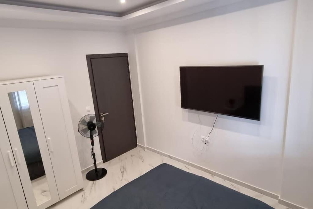 Apartment Luxurious In The Heart Of Thessaloniki